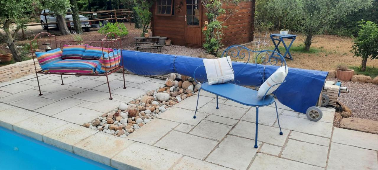 Bed and Breakfast Fenetre Sur Les Alpilles Saint-Martin-de-Crau Exterior foto